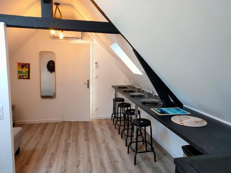 Dakar - Bel Appartement A แร็งส์ ภายนอก รูปภาพ