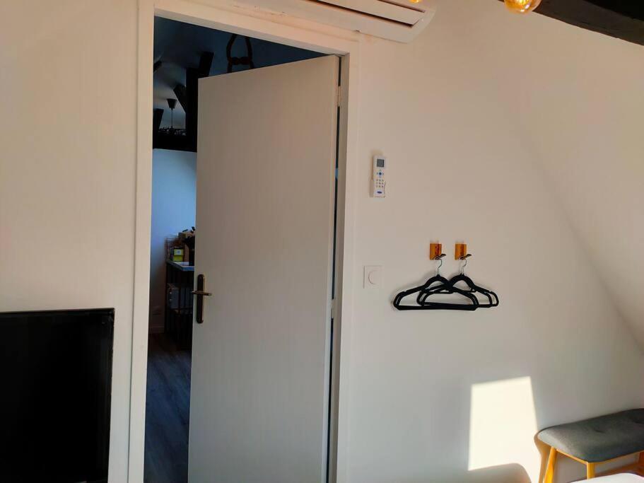 Dakar - Bel Appartement A แร็งส์ ภายนอก รูปภาพ