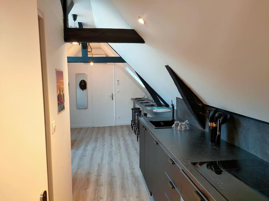 Dakar - Bel Appartement A แร็งส์ ภายนอก รูปภาพ