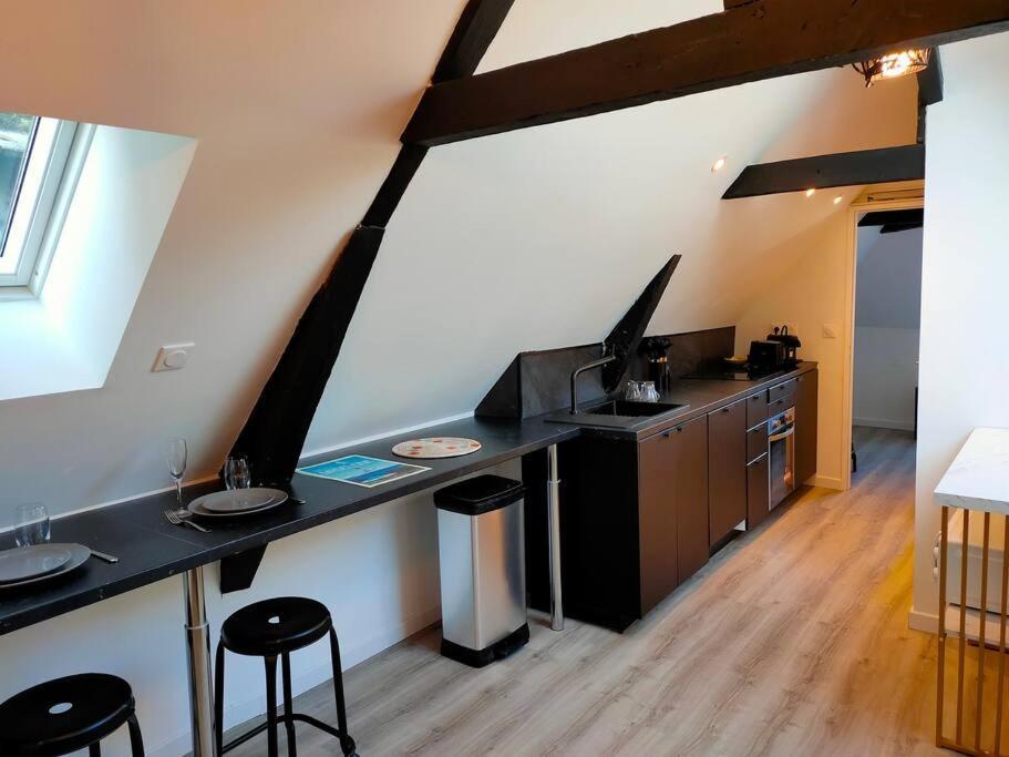 Dakar - Bel Appartement A แร็งส์ ภายนอก รูปภาพ