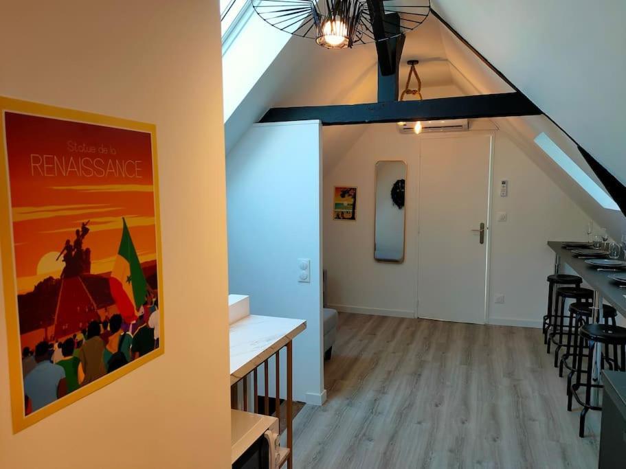Dakar - Bel Appartement A แร็งส์ ภายนอก รูปภาพ